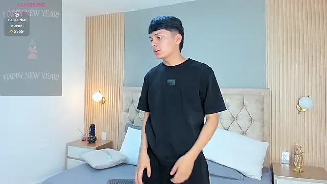 Maxii18_ – Naživo XXX chat