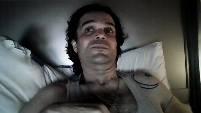 Chat +18 de StuntingSpunMarine69 ao vivo