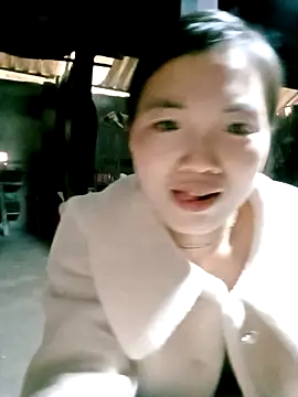 ngan-cute's Live XXX Chat