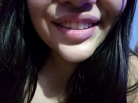 Lindaacoquita: онлайн-секс-чат