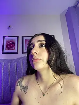 Živý XXX chat sharlot24