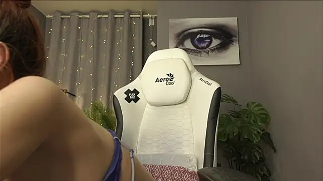 Czat XXX na żywo – Megany