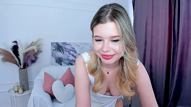 FollowLovee's Live XXX Chat