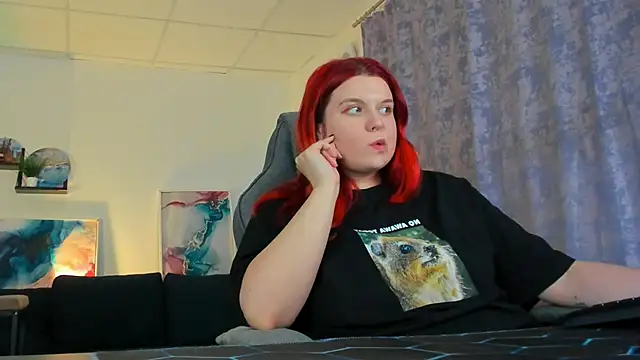 แชท XXX สดของ NattInRed