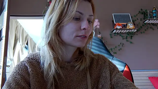 karo123421's Live XXX Chat