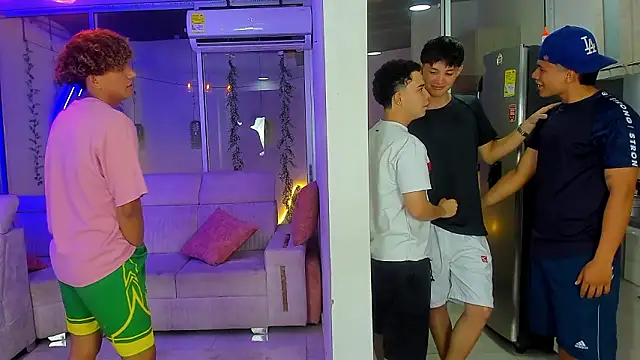 Houseofwarrios Chat XXX in diretta