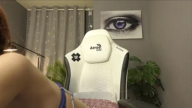 Czat XXX na żywo – Megany