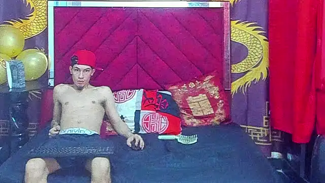 Pride_couple Live XXX-chat