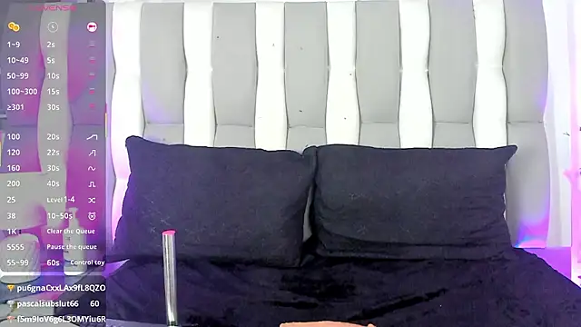 IsaDiiaz 现场XXX聊天