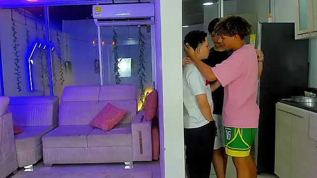 Chatroom XXX en direct de Houseofwarrios