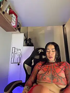 AsianMilfSheryl – Naživo XXX chat