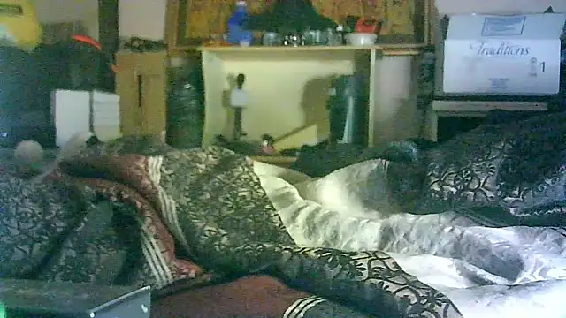 ON3YOULLN3VER_FIR3のライブXXXチャット