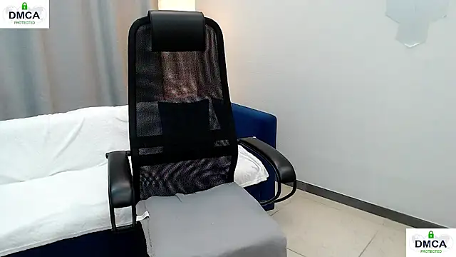 Pion_01's Live XXX Chat