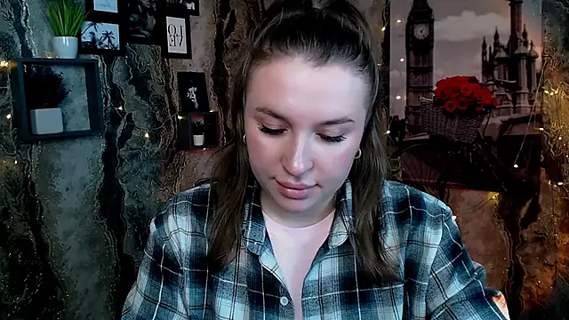 JuliaTopp_'s Live XXX Chat