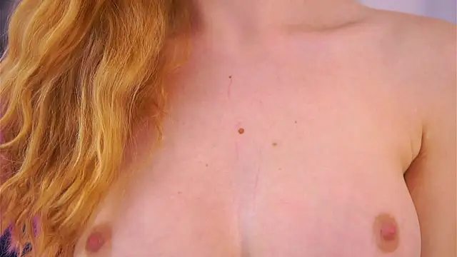 LaraSynn: онлайн-секс-чат