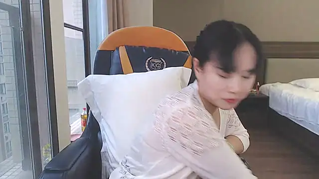 luvlily520's Live XXX Chat