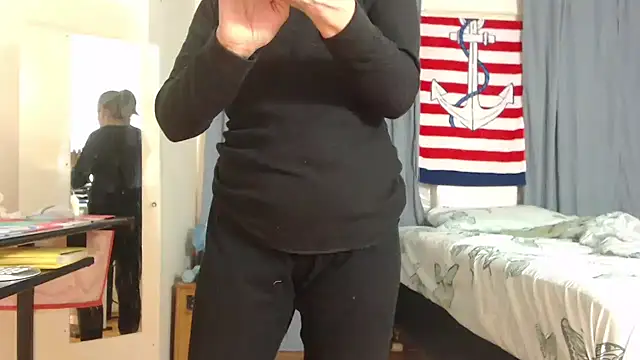 ANALTRAINING2's Live XXX Chat