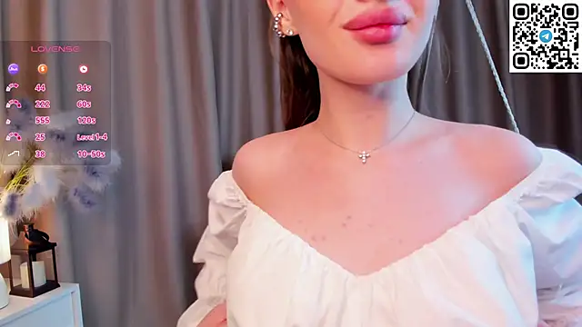 miiss__lulu 现场XXX聊天