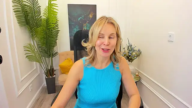 Sinty_Devis' Live XXX Chat