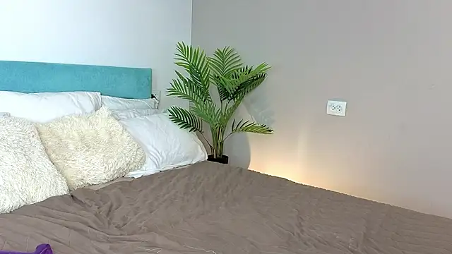 دردشة L1ittle_kitty_ الجنسية المباشرة