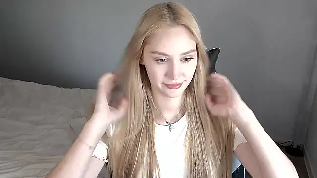 Layla001's Live XXX Chat