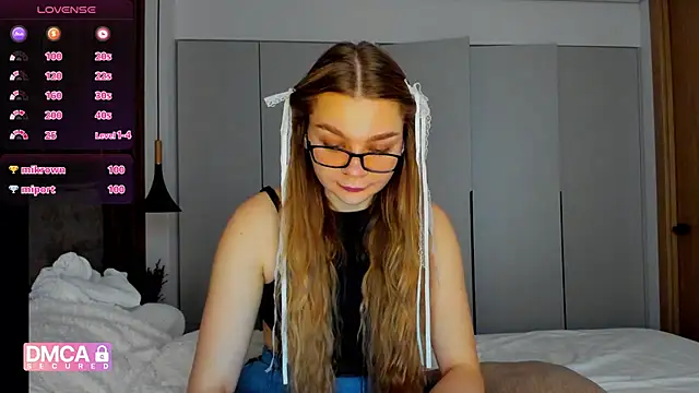 دردشة Molly_sweetie الجنسية المباشرة