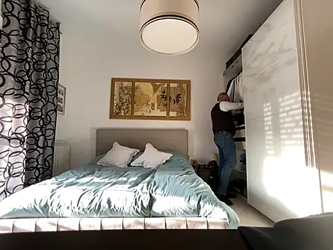 SPQR14's Live XXX Chat