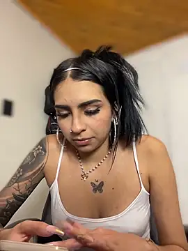 Show webcam de Hilary_pinkk