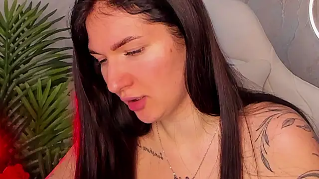 babyisperfect's Live XXX Chat