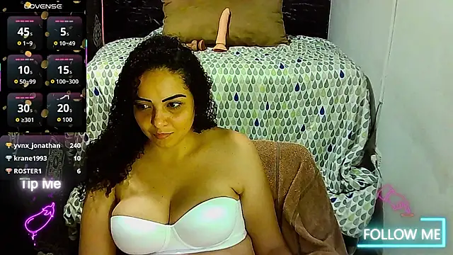 _naughty_milf's Live XXX Chat