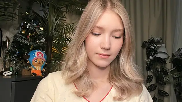 ChinBonnell's Live XXX Chat