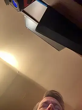 DILFiGuess1's Webcam Show