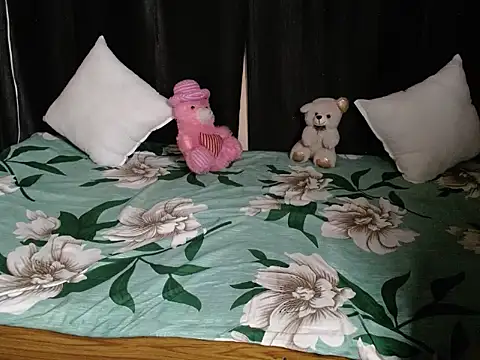 Naughtyy_stripgirlのライブXXXチャット