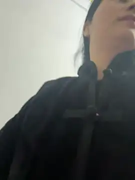 buusoomn Live XXX chat