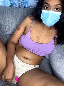 SukiyamaAsia's Live XXX Chat