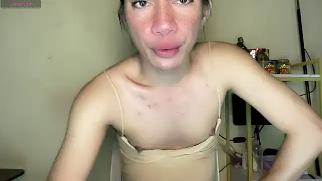 BaffledLensman's Live XXX Chat