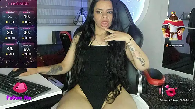 แชท XXX สดของ natasha_logan_