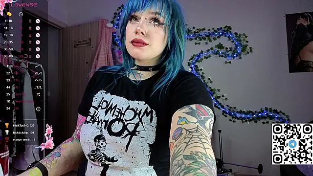 Silvia_Santorskii লাইভ XXX চ্যাট