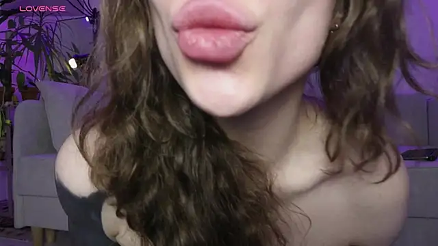 دردشة PaulaPratt الجنسية المباشرة