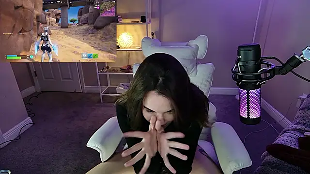 دردشة skimpysushi الجنسية المباشرة