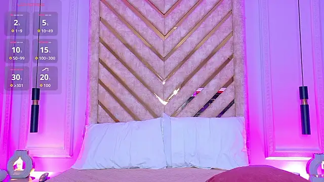 Martina-Roberts-'s Live XXX Chat