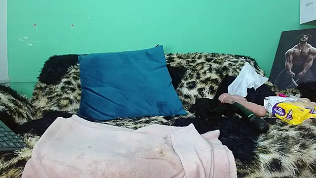 avaleri_cherry লাইভ XXX চ্যাট