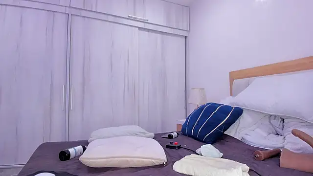 megan_rous_'s Live XXX Chat