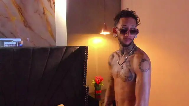 axel_valtiern Live XXX chat