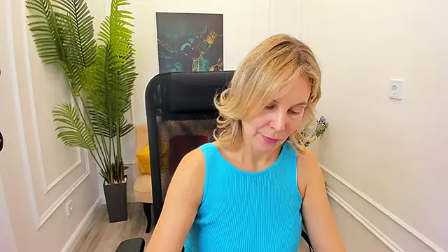 Sinty_Devis Live XXX-Chat