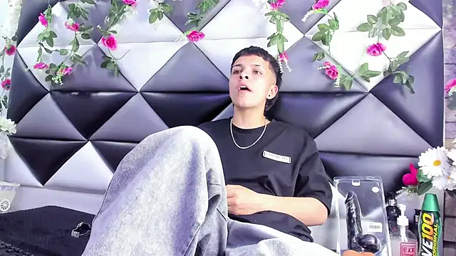 Megan_Thompson_ Chat XXX live