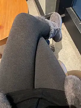 yimisun01 Live XXX-Chat