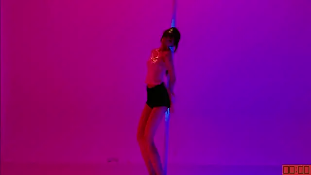 TNT-Sister Live XXX-Chat