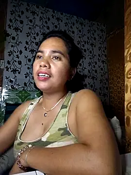 LoveSammantha24xxx 网络视讯表演