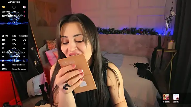 KylieMellow Live XXX-Chat